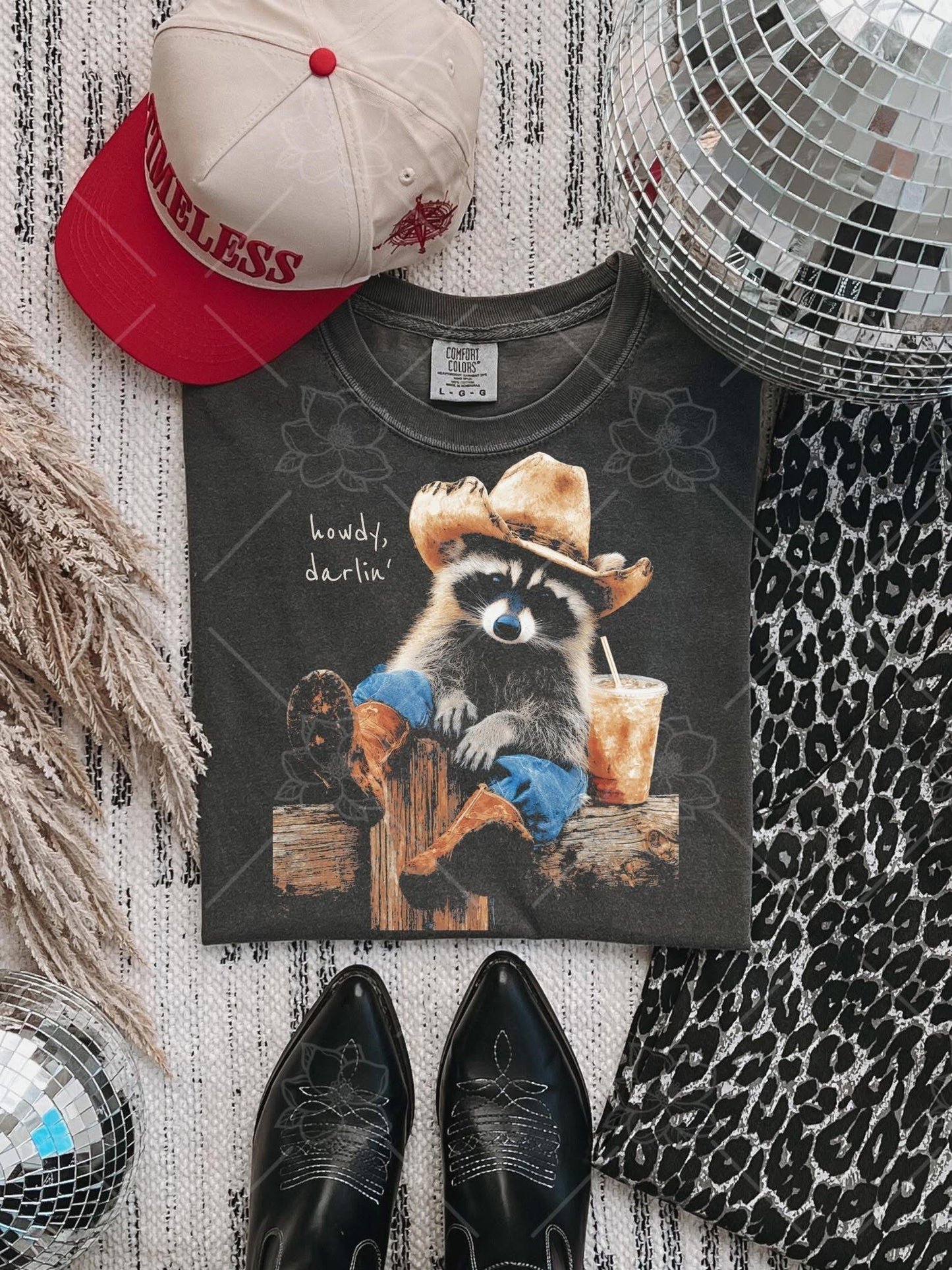 Howdy Darlin raccoon