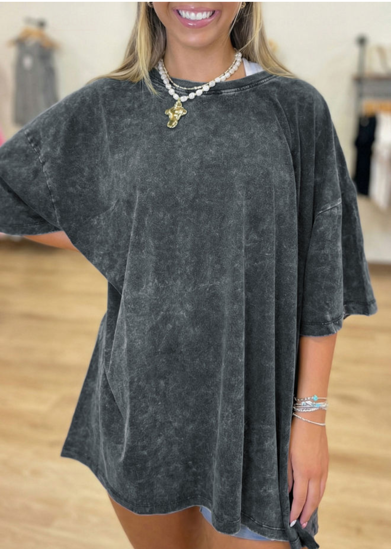 Grey oversized tee