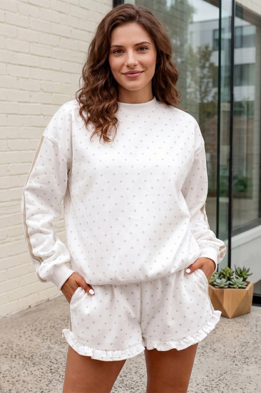 White Polka Dot Print Side Stripe Detail
Casual Sweatshirt 2pcs Short Set
