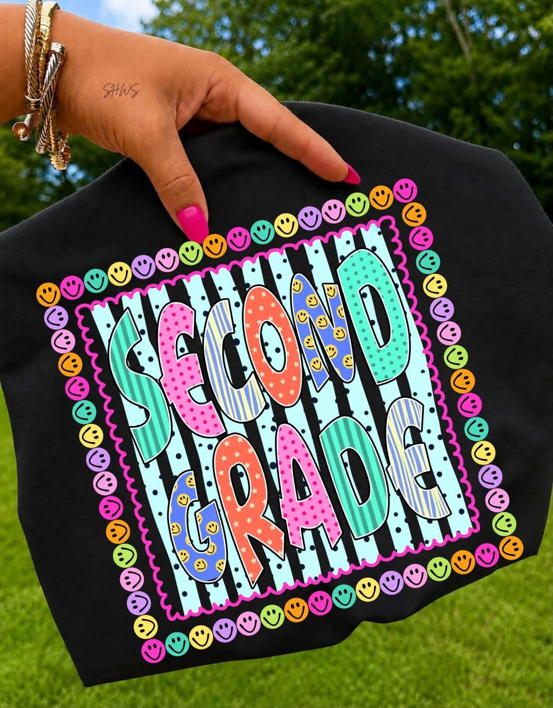 Grade cutesy tee